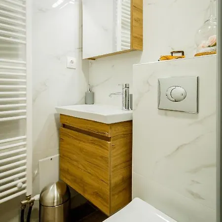 Apartment Of Peace - Town Private *