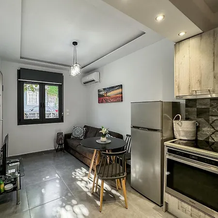 Of Peace - Town Private Appartement Zante